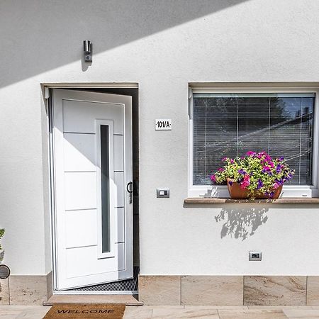A&G Apartment Aosta - Elegante Casa 100 Mq Su Due Piani Con Wi-Fi-Giardino-Parcheggio מראה חיצוני תמונה