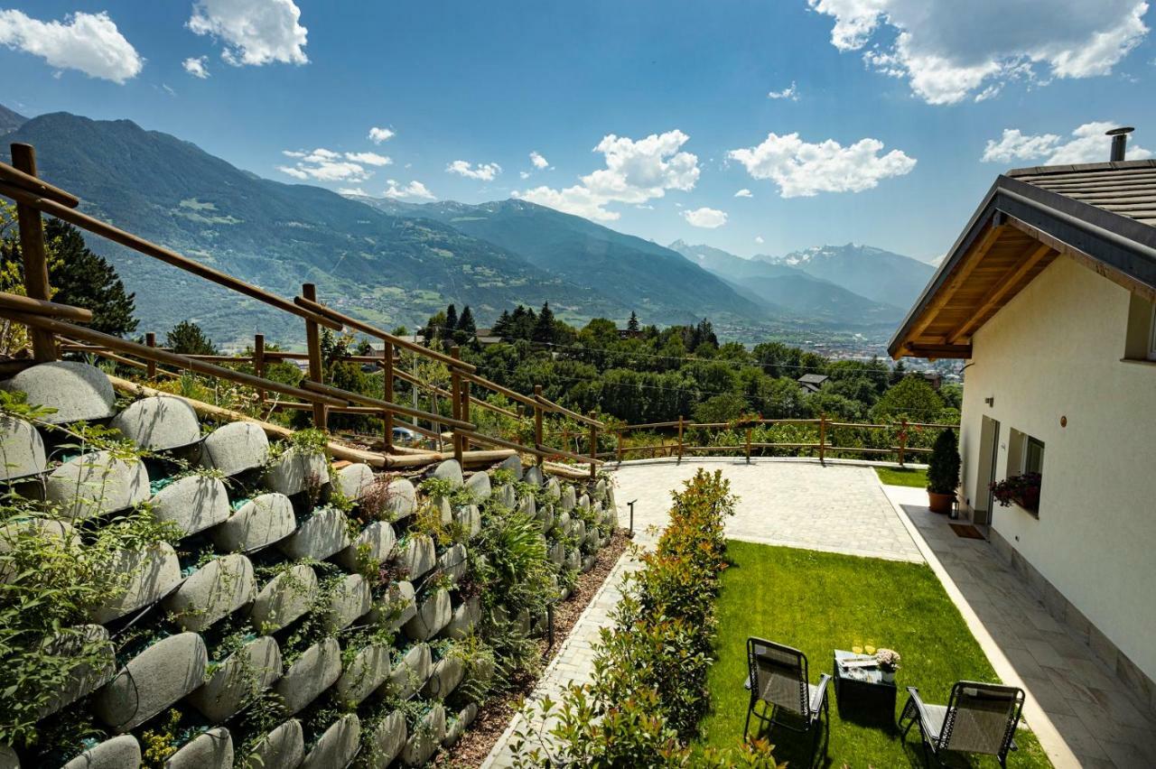 A&G Apartment Aosta - Elegante Casa 100 Mq Su Due Piani Con Wi-Fi-Giardino-Parcheggio מראה חיצוני תמונה