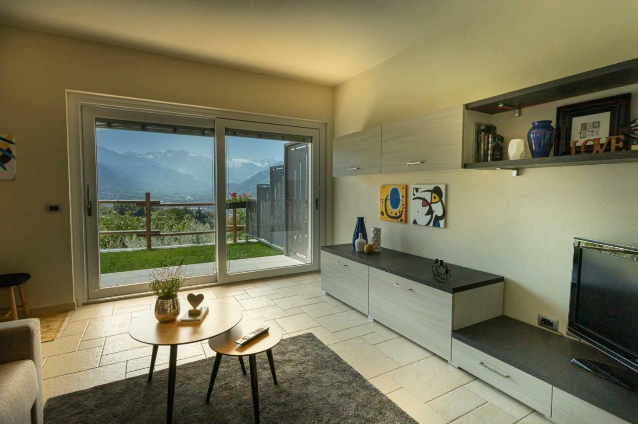 A&G Apartment Aosta - Elegante Casa 100 Mq Su Due Piani Con Wi-Fi-Giardino-Parcheggio מראה חיצוני תמונה